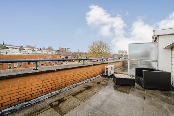 Medium property photo - Koningin Beatrixplein 25, 3201 CG Spijkenisse